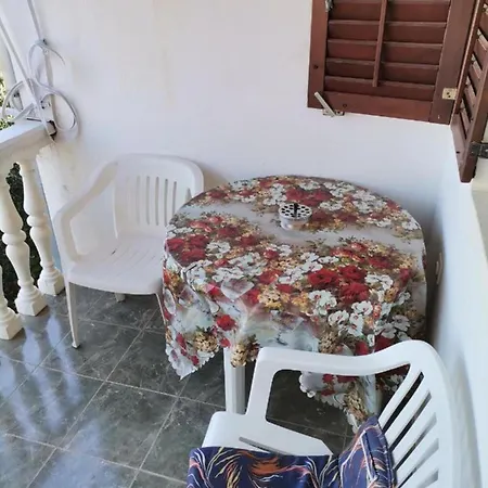 Studio No2 Appartement Komiža